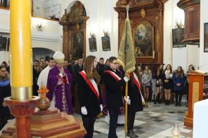Czytaj więcej: HISTORIA III LO