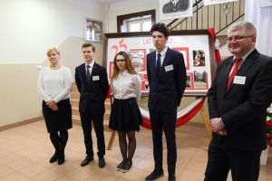 Czytaj więcej: HISTORIA III LO